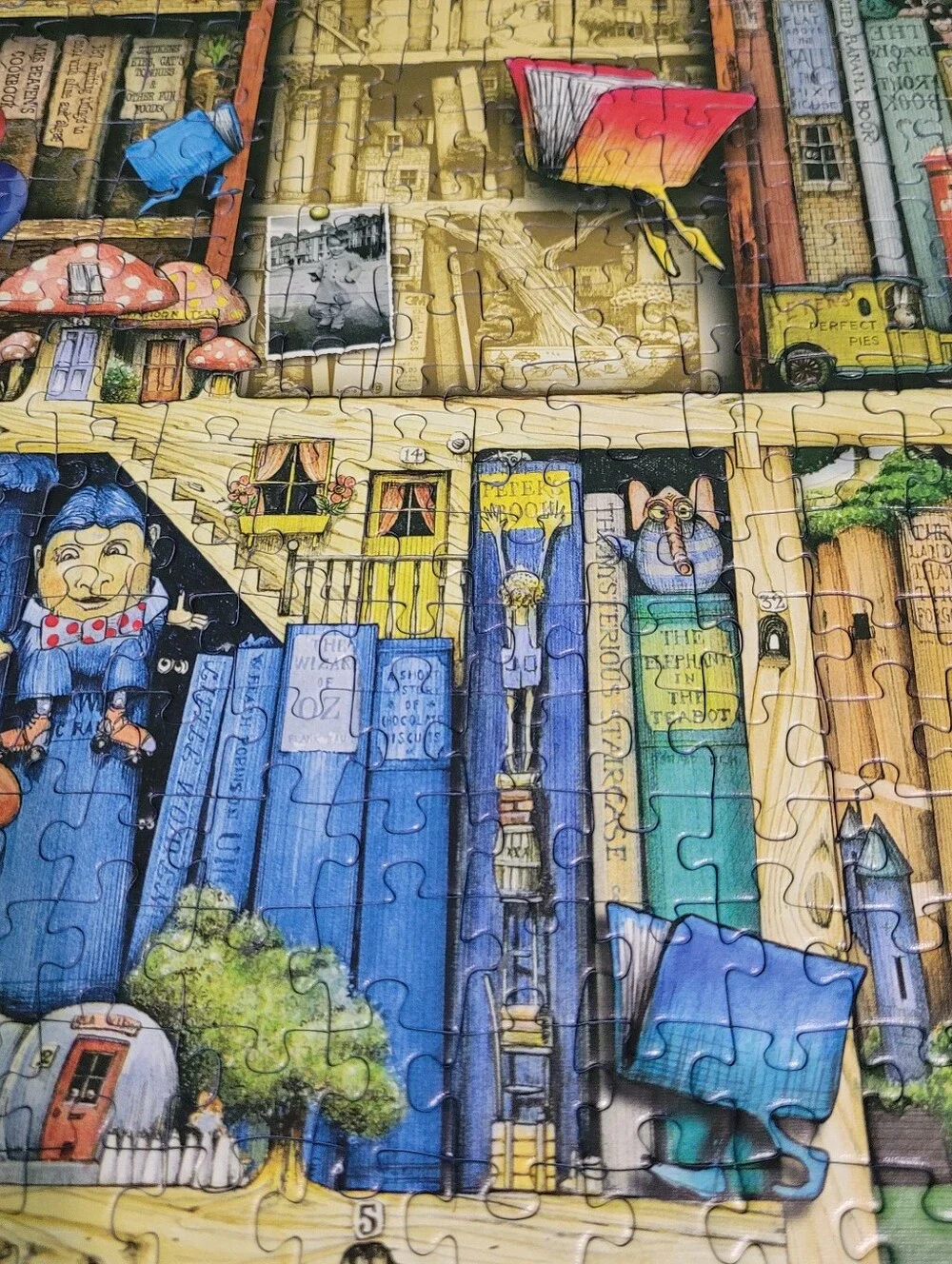 RAVENSBURGER, The Bizarre Bookshop #2, 1000 Piece Puzzle